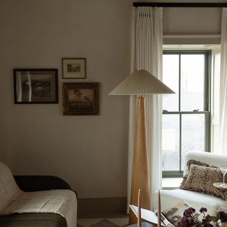 Kat Florence Hotels Elora Bagian luar foto