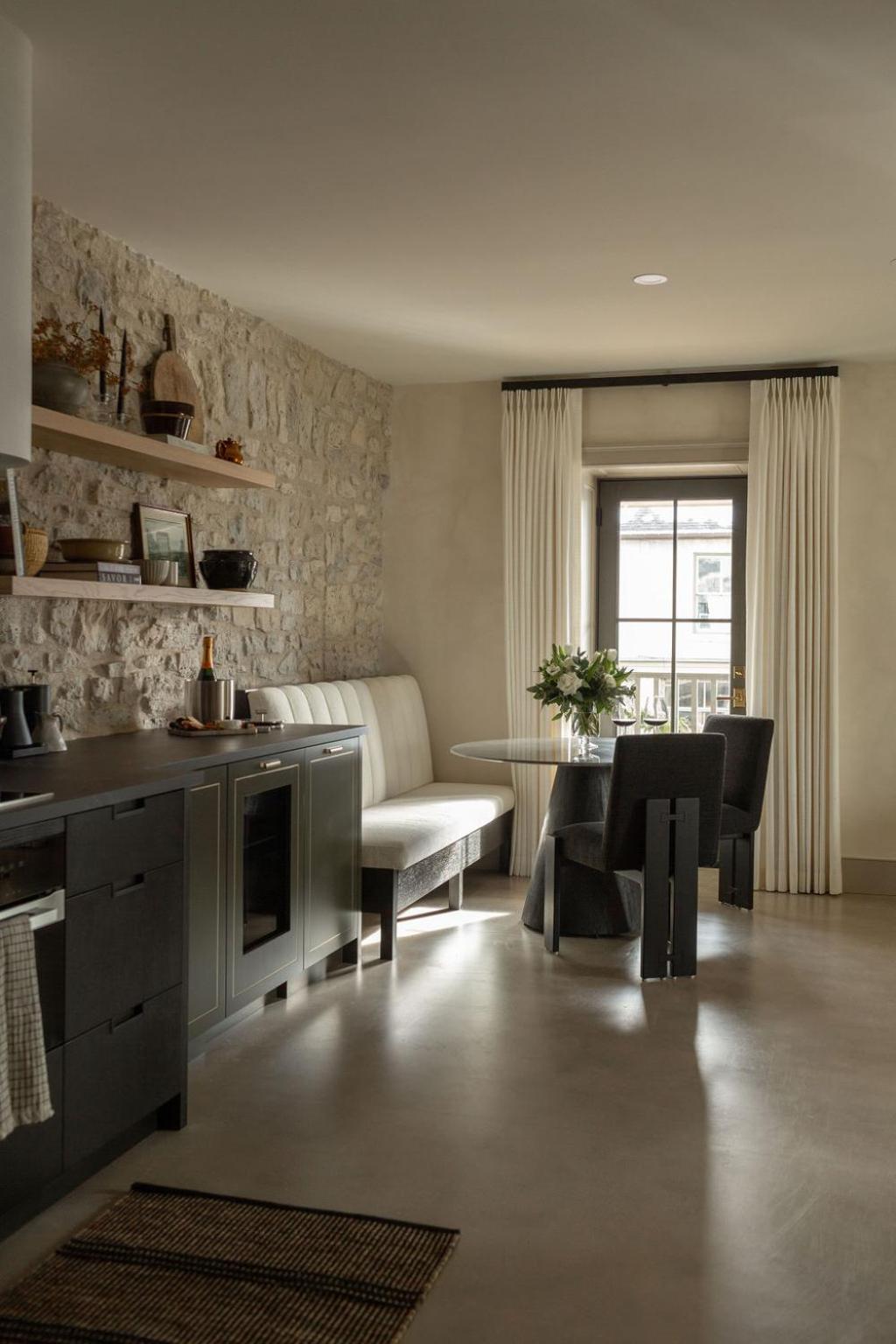 Kat Florence Hotels Elora Bagian luar foto